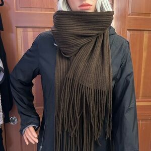 Echo Brown Ribbed Knit Fringe Scarf